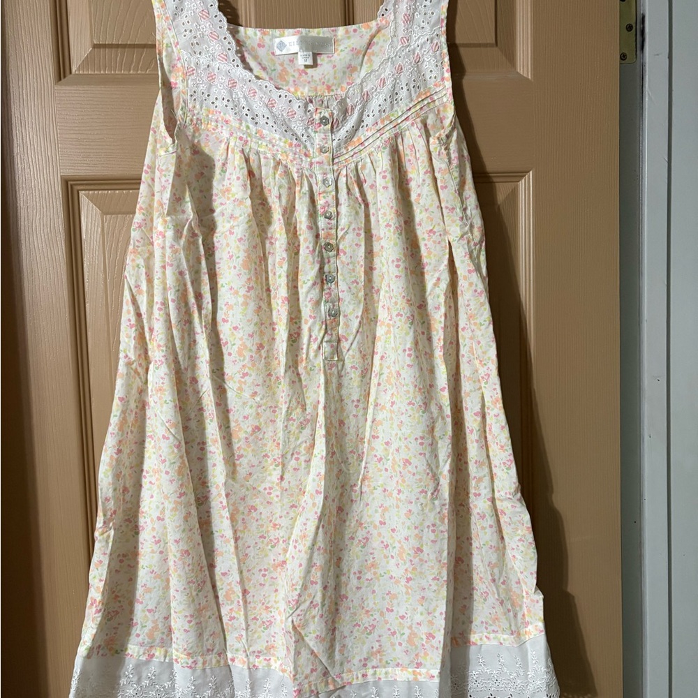 Eileen West Nightgown- Medium
